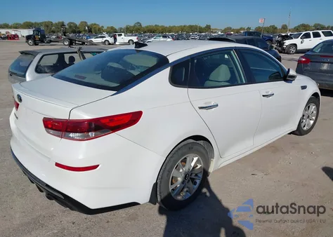 2016 Kia Optima Lx z USA, uszkodzony, nr VIN KNAGT4L34G5070940